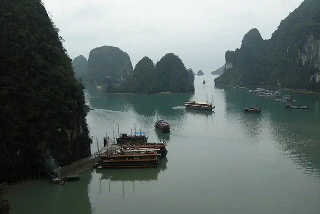 下龙湾国际遗产马拉松 赛事照片