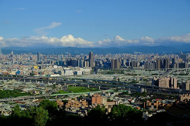 Luzhou Guanyin Bergmarathon 2026 Laufbild