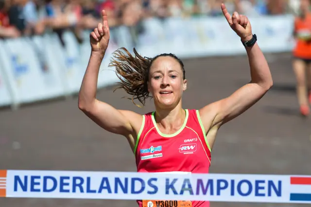 Leiden Marathon race photo