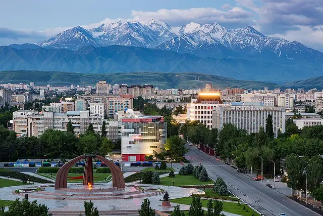 Bishkek Snow Leopard Run race photo