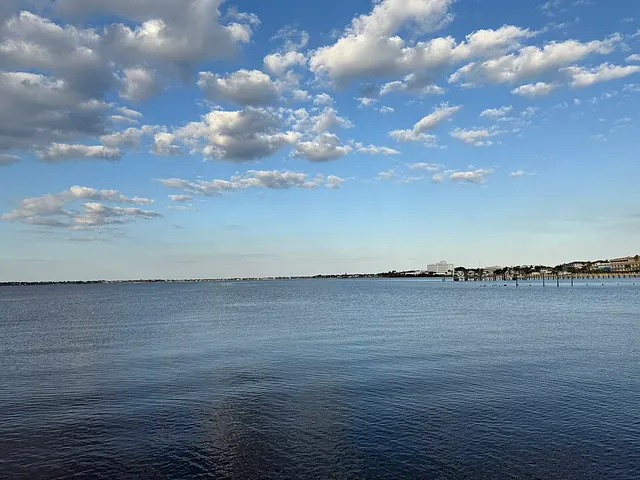 Ảnh giải Game On! Marathon of the Treasure Coast