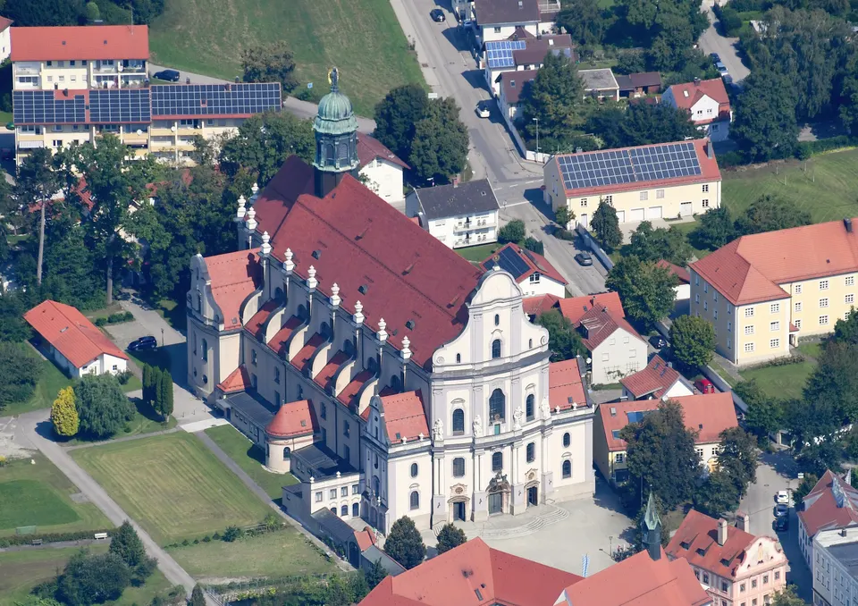 阿尔特丁半程马拉松 赛事照片