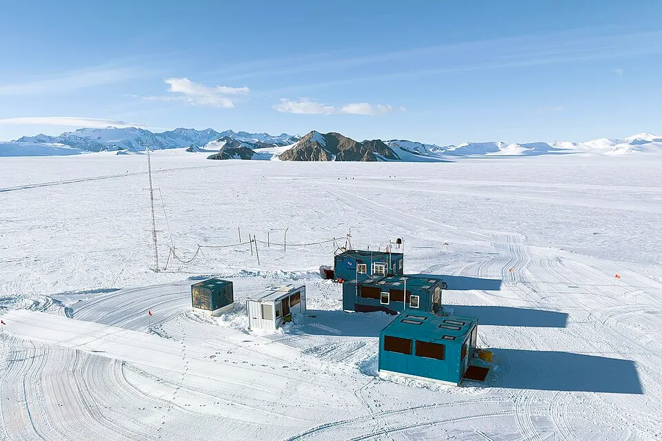 Ảnh giải Antarctic Ice Ultra
