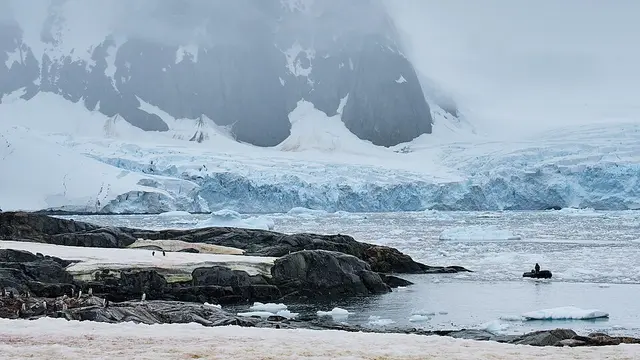 Ảnh giải Antarctic Ice Ultra