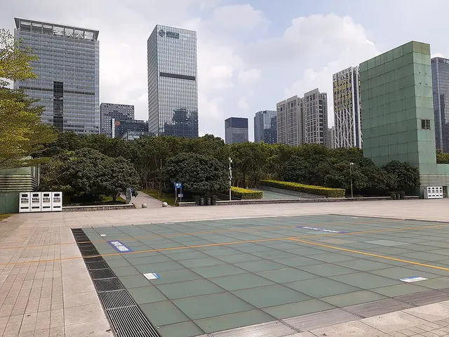 ภาพงานวิ่ง FHFN· 智慧宝安·城市超跑(8·8全民健身专场)晚场