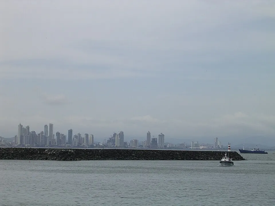 Foto lomba Panama City Half Marathon