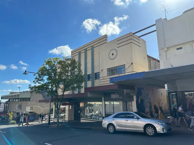 シックス フット トラック マラソン 大会写真