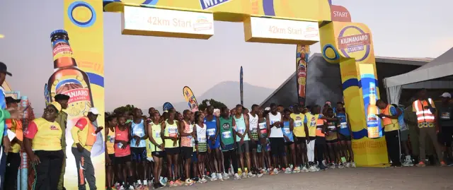 Foto lomba Kilimanjaro Premium Lager Marathon