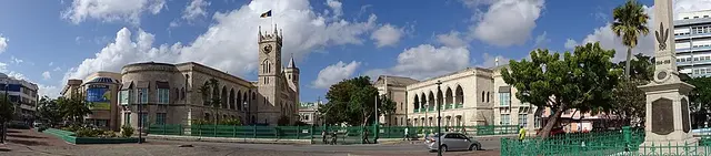 Ảnh giải Run Barbados Marathon Weekend