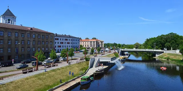 Jelgava Night Half Marathon — foto de la carrera