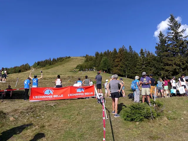 Foto lomba L'Échappée Belle