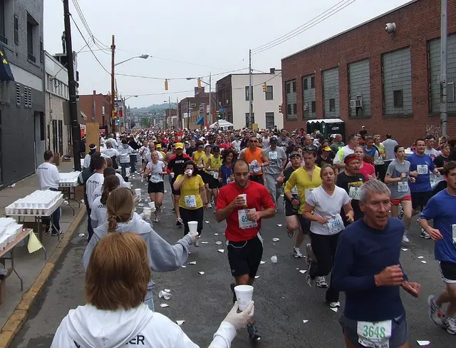 Pittsburgh Marathon race photo