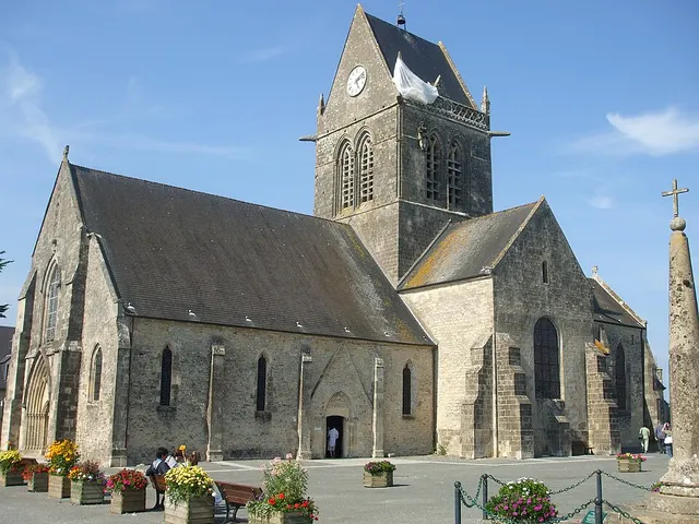 跑步勃朗峰 ® - Sainte-Mère-Eglise 赛事照片