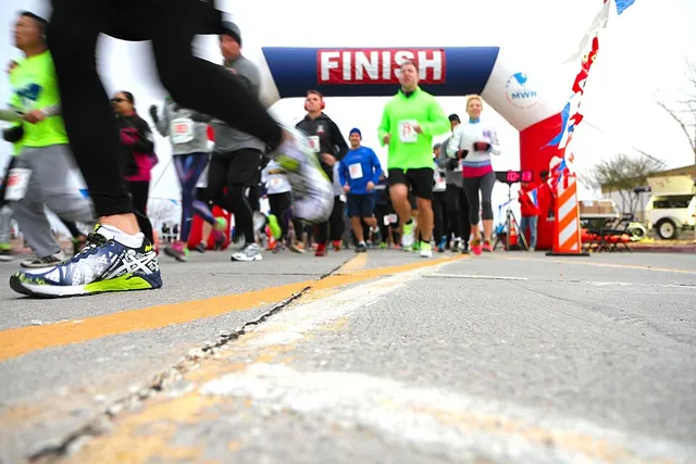 Foto lomba St. Patrick’s Half & Marathon