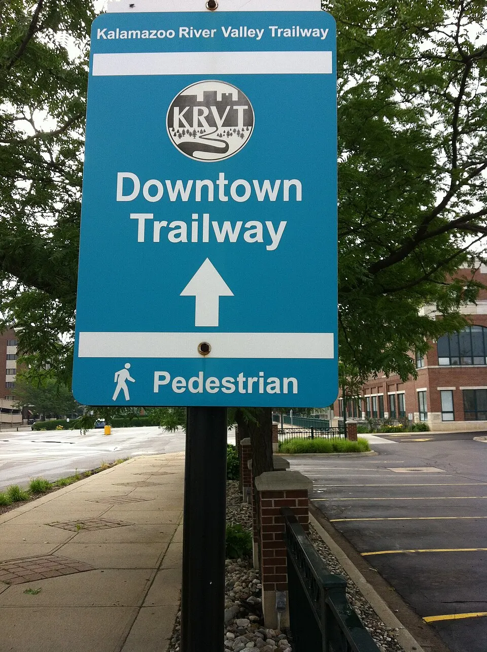 2027 Zeigler Kalamazoo Marathon — foto de la carrera