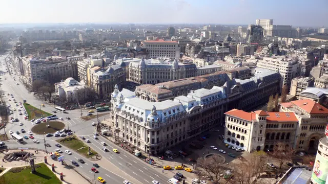 Foto lomba Raiffeisen Bank Bucharest Marathon