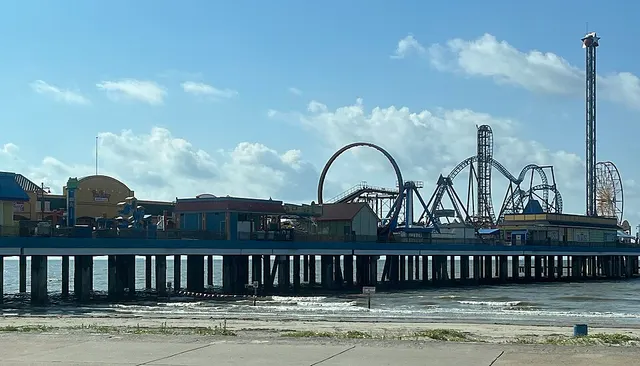 Galveston Marathon & Half Marathon race photo