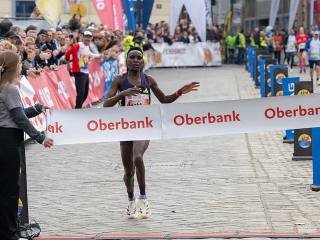 Foto lomba Oberösterreich Marathon Linz