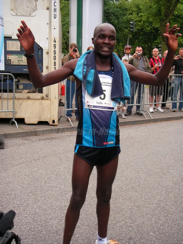 hella Hamburg Half Marathon race photo