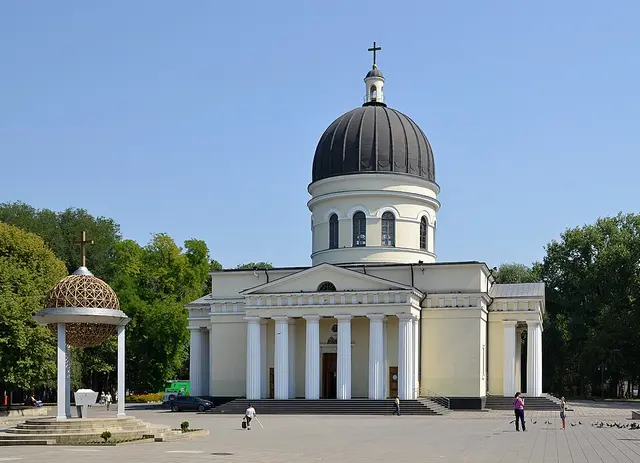 Chisinau International Marathon race photo