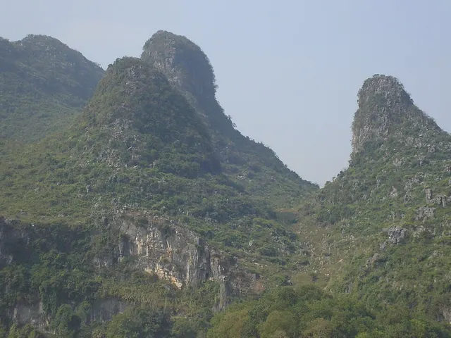 2026 Xing'an Lingqu Half Marathon race photo