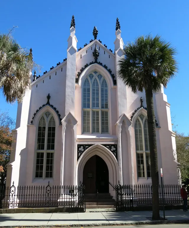PNC Bank Charleston Half Marathon race photo
