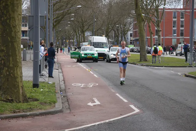 Foto lomba Rotterdam Marathon