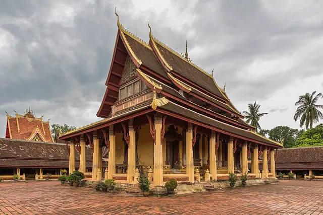 Ảnh giải Vientiane International Half Marathon