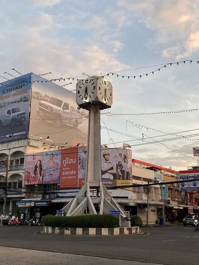 Buriram Marathon race photo