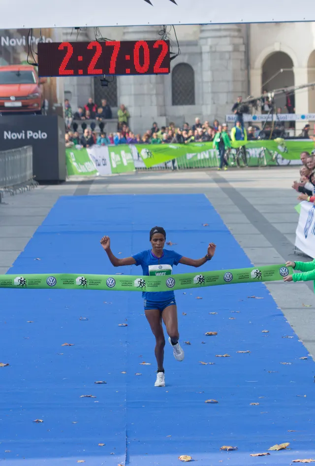 Ảnh giải NLB Ljubljana Marathon