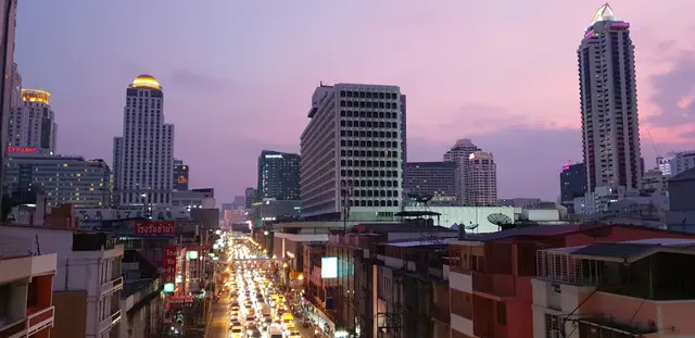 Bangkok Midnight Marathon — foto de la carrera