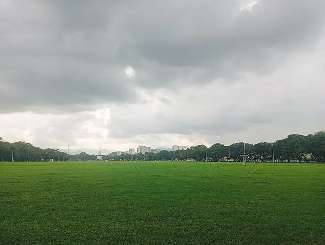 One Clark International Marathon race photo
