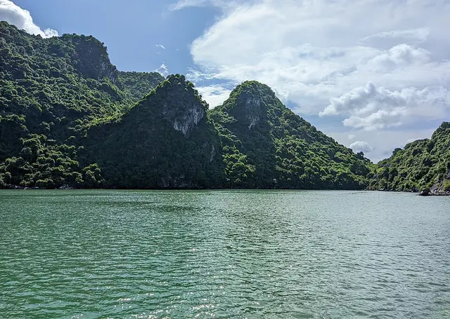 下龙湾国际遗产马拉松 赛事照片