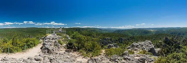 La Course Eiffage du Viaduc de Millau en Aveyron — foto da prova