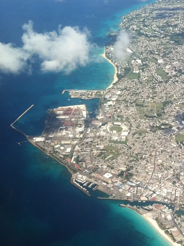 Ảnh giải Run Barbados Marathon Weekend