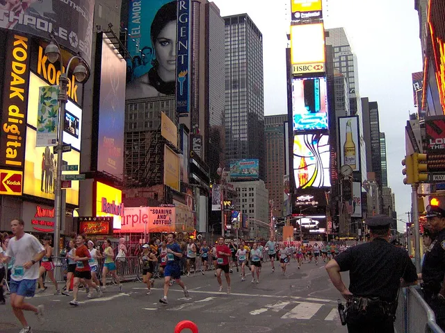 Foto lomba United Airlines NYC Half