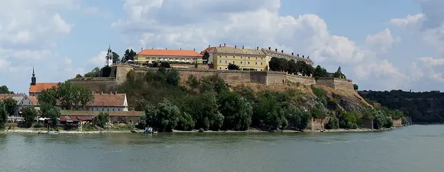 Ảnh giải Novi Sad Marathon