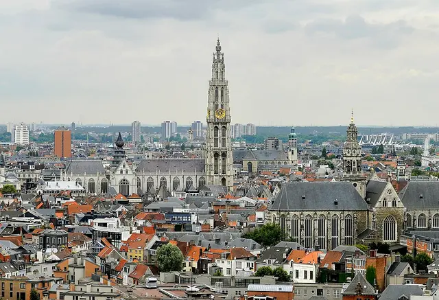 Foto lomba TREK Antwerp Marathon