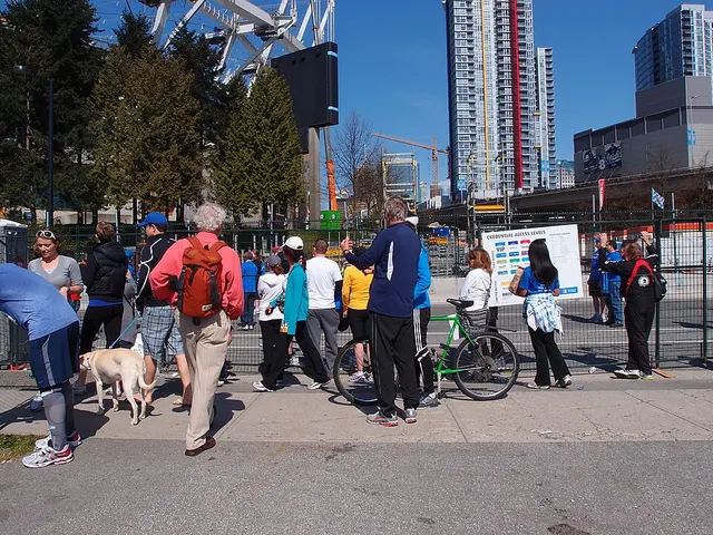 Ảnh giải BMO Vancouver Marathon