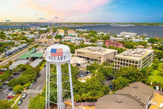 Ảnh giải Game On! Marathon of the Treasure Coast